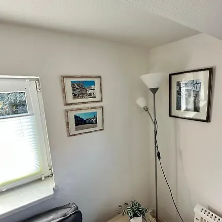 Gemuetliche Im Altbau Daire